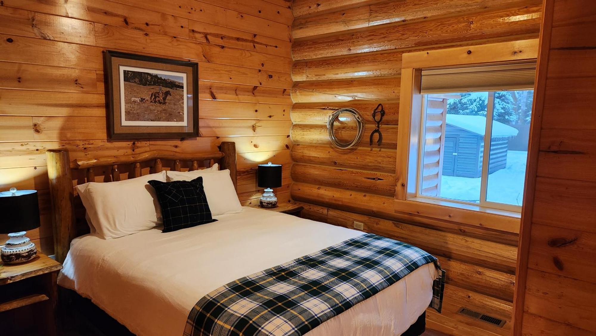 Beargrass Lodging & Rv Resort Hungry Horse Экстерьер фото