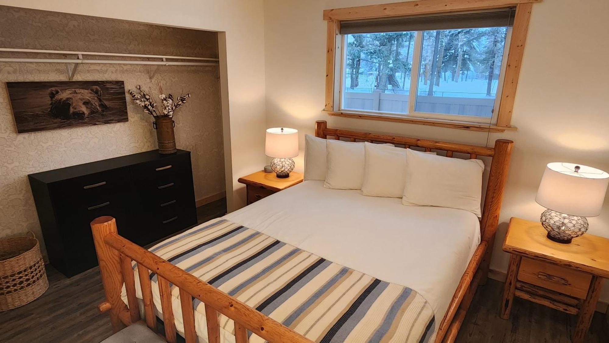 Beargrass Lodging & Rv Resort Hungry Horse Экстерьер фото